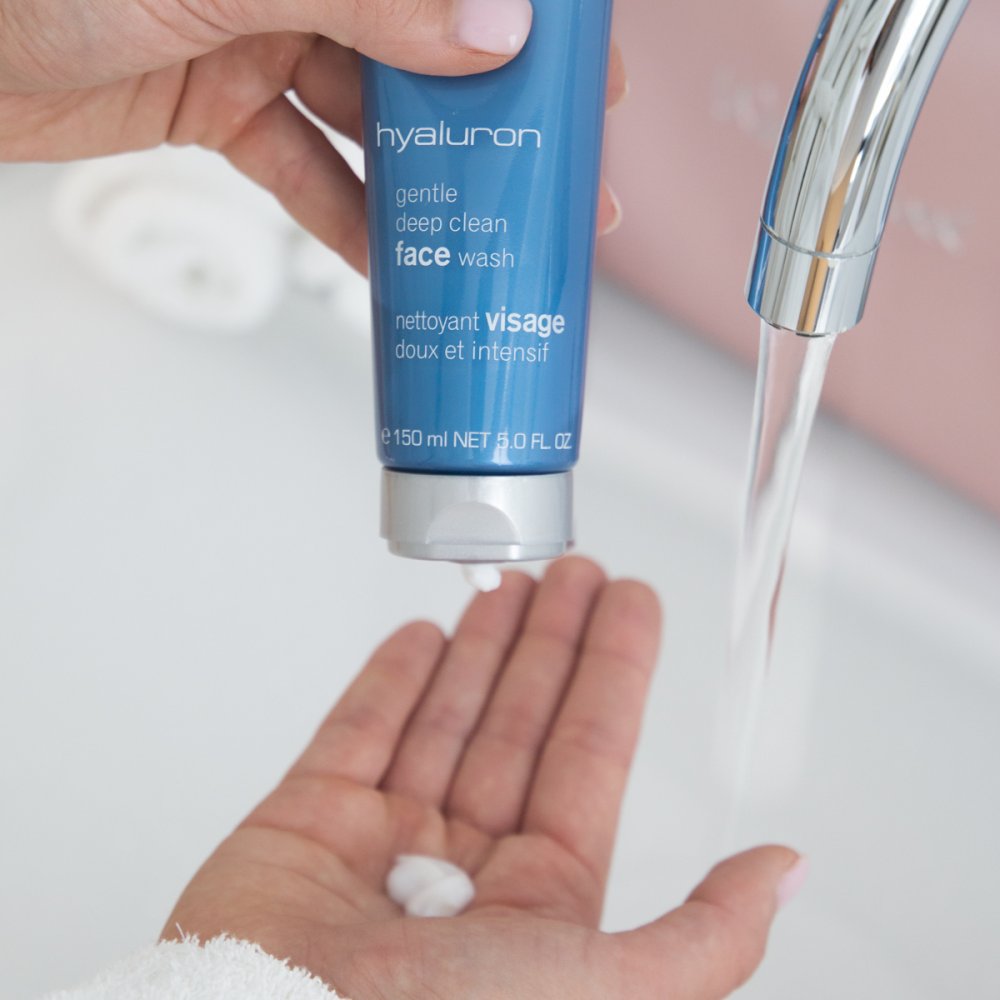 Kosmetika pro čištění pleti - Kosmetický přípravek - Peeling na obličej