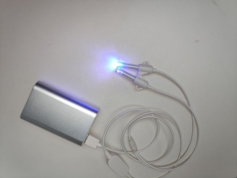 Kingray Přístroj na bázi modrého LED A UVA