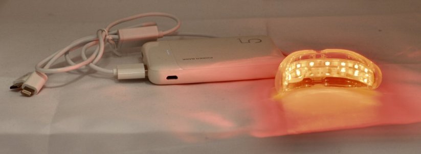 Kingray Přístroj pro dásně a zuby - červené světlo